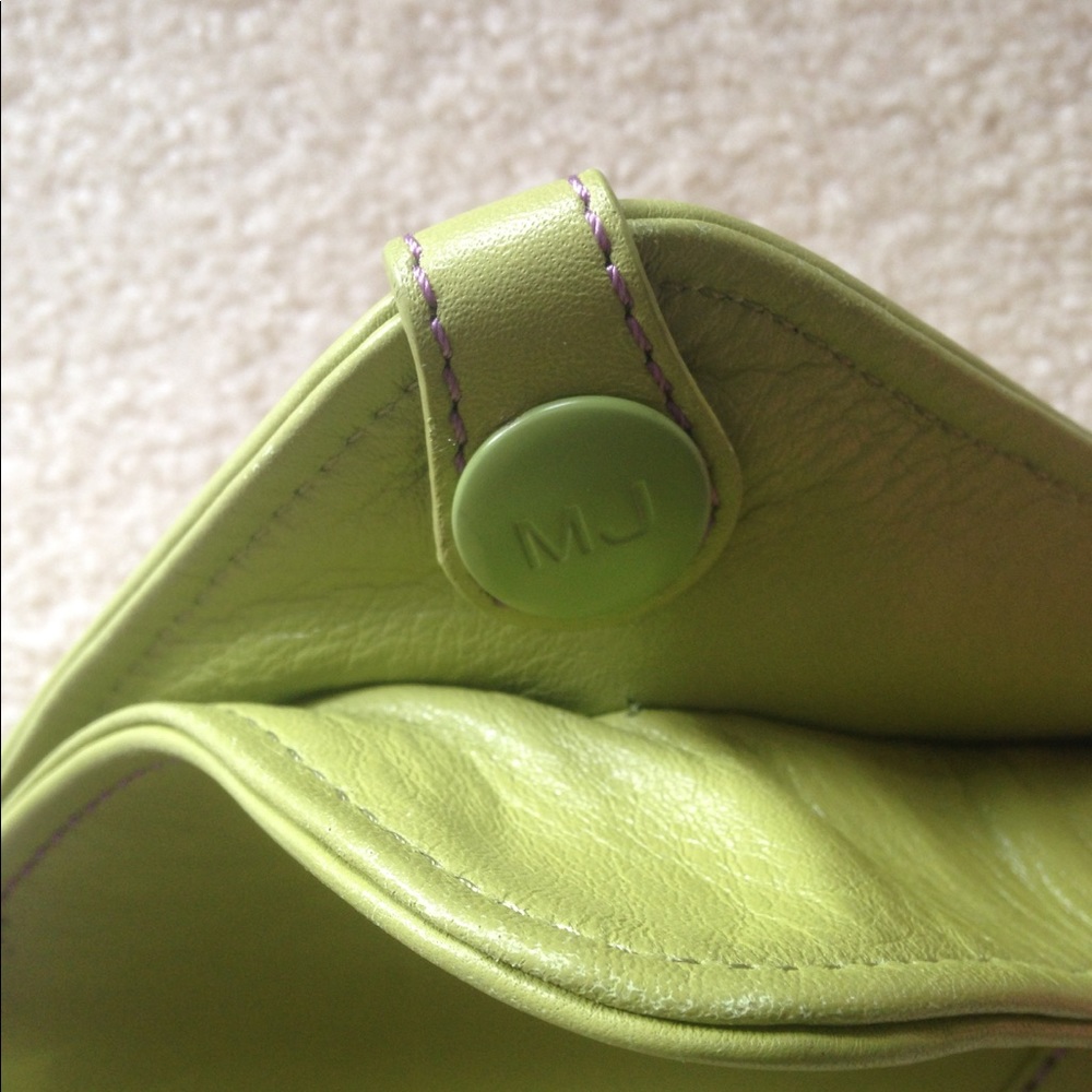 Marc Jacobs small purse - Picture 4 of 6